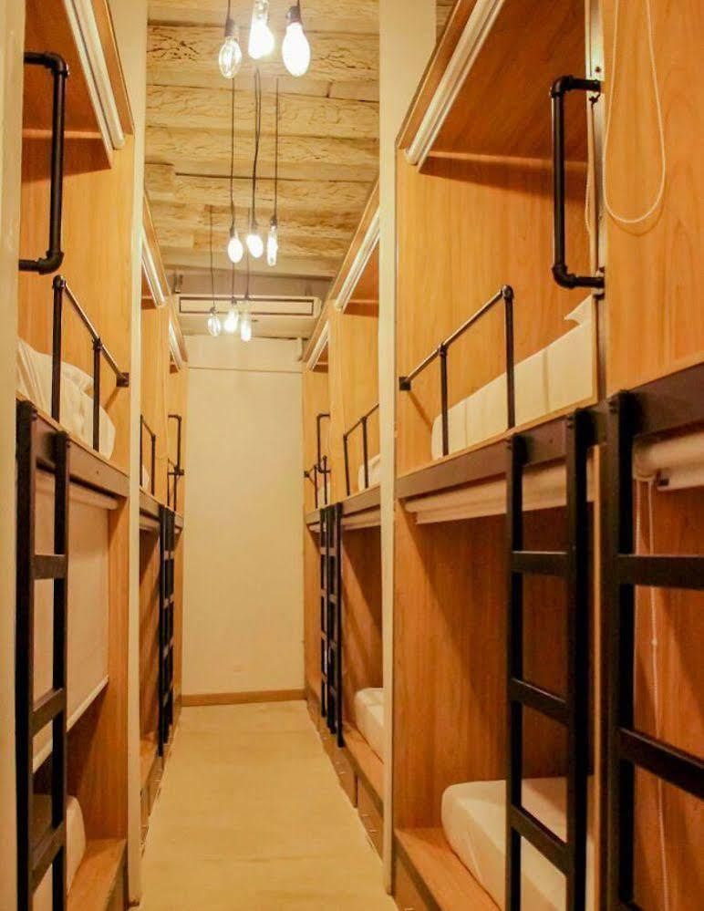 Bourbon St Boutique Hostel *