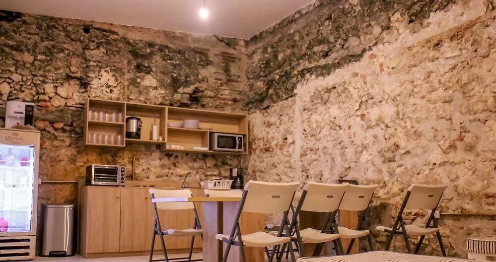 Bourbon St Boutique Hostel *