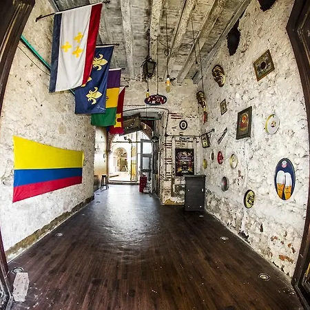 Bourbon St Boutique